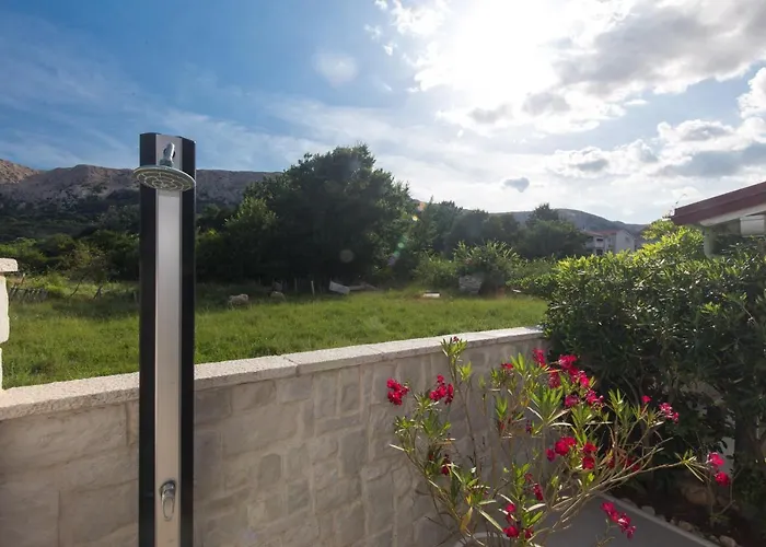 Rosmarino Apartment Baška