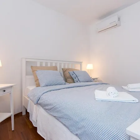 Rosmarino Appartement Baška